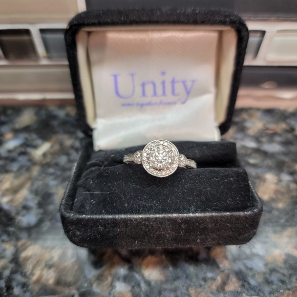 Milano Unity Solitaire white gold 14k Diamond Ring - Picture 3 of 5